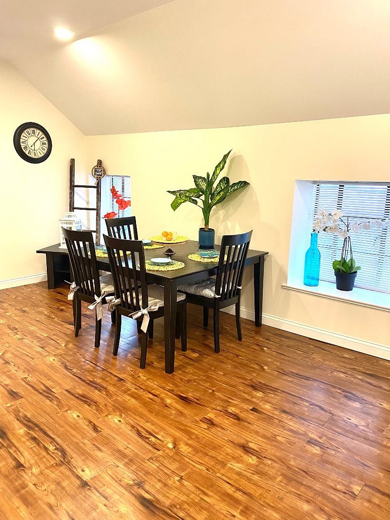 Furnished Finder property 293378_2 photo 3