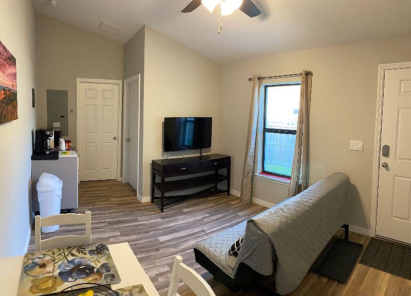 Furnished Finder property 293442_1 photo 4