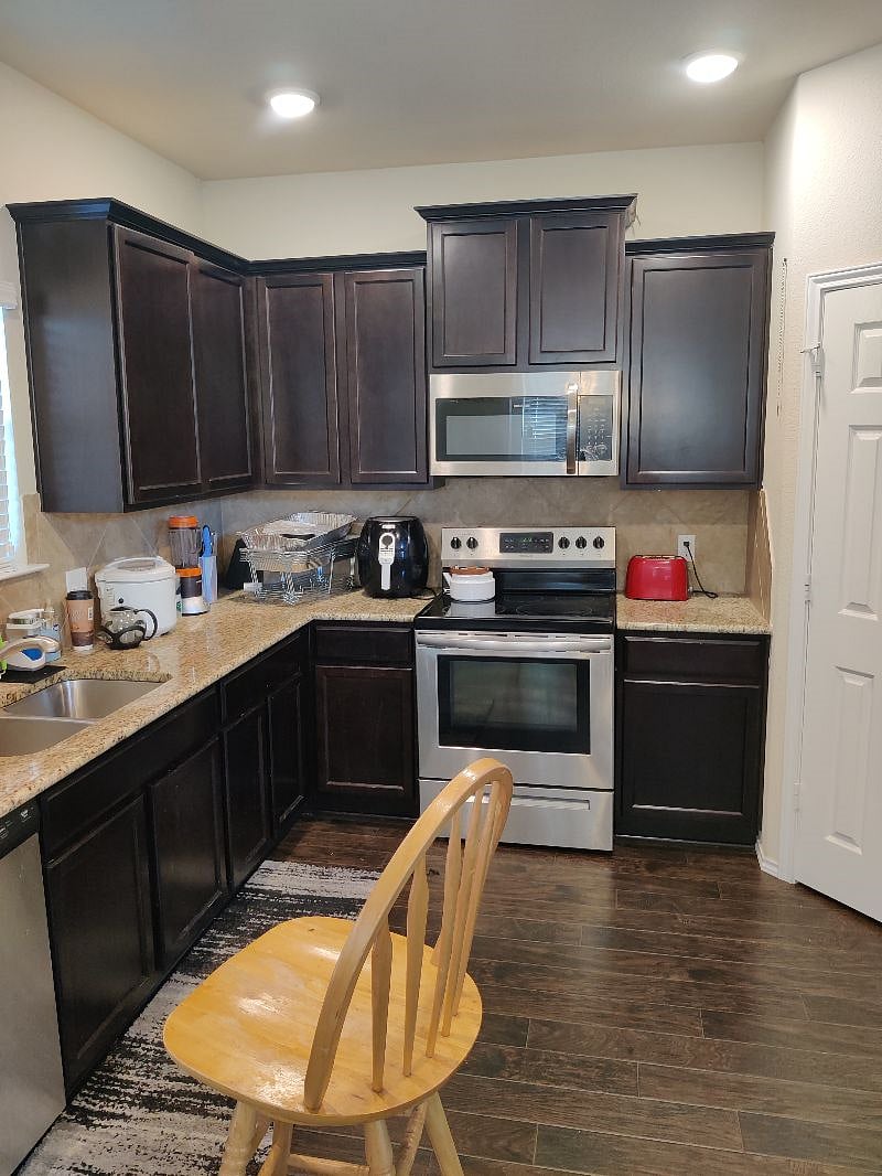 Furnished Finder property 293513_1 photo 31