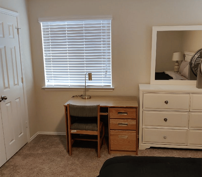 Desk and wardrobe with a mirror 