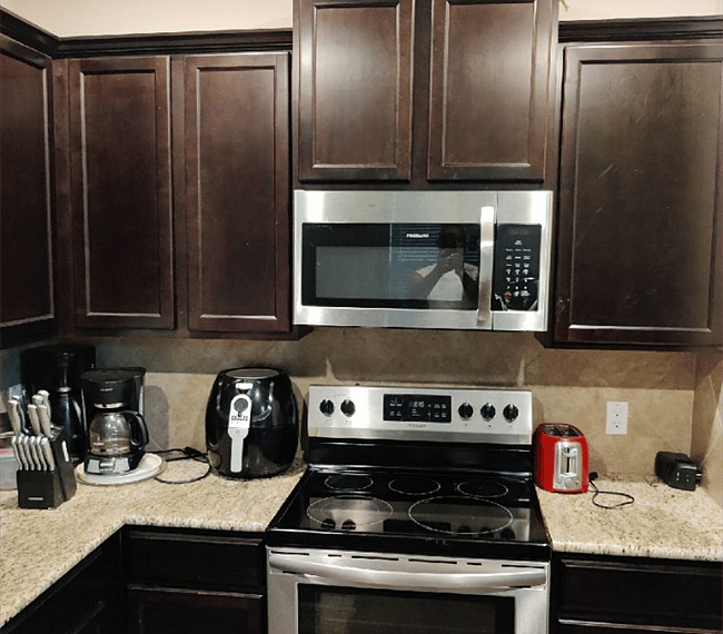 Fully appointed kitchen 
