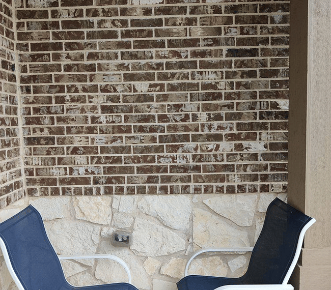 Front sitting area 
