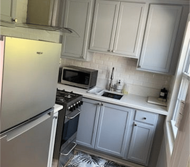 Fully appointed kitchen 