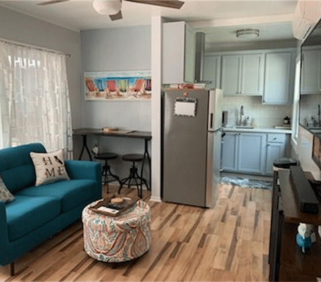 Living and kitchen view 