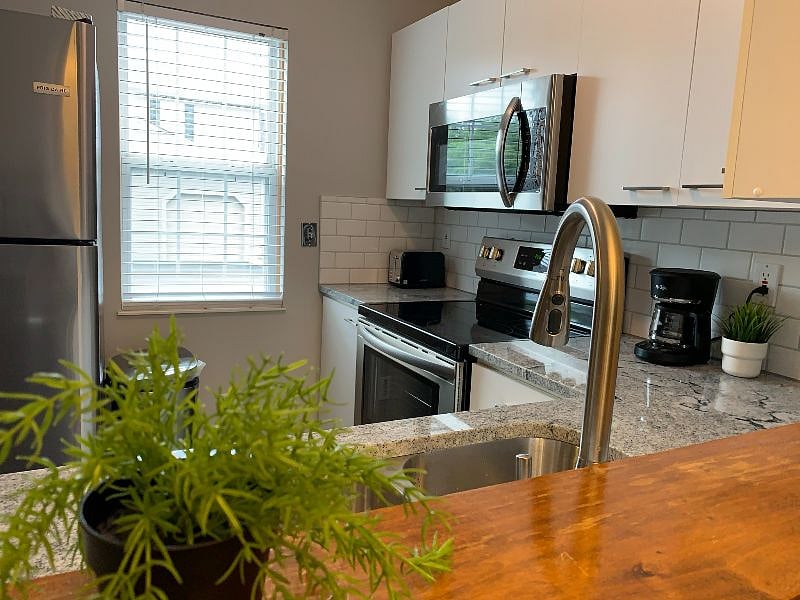 Furnished Finder property 293643_1 photo 9