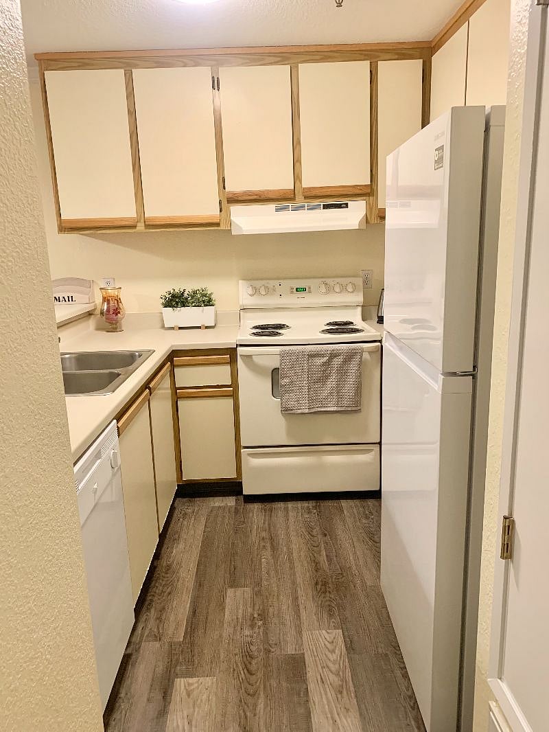 Furnished Finder property 293959_1 photo 11