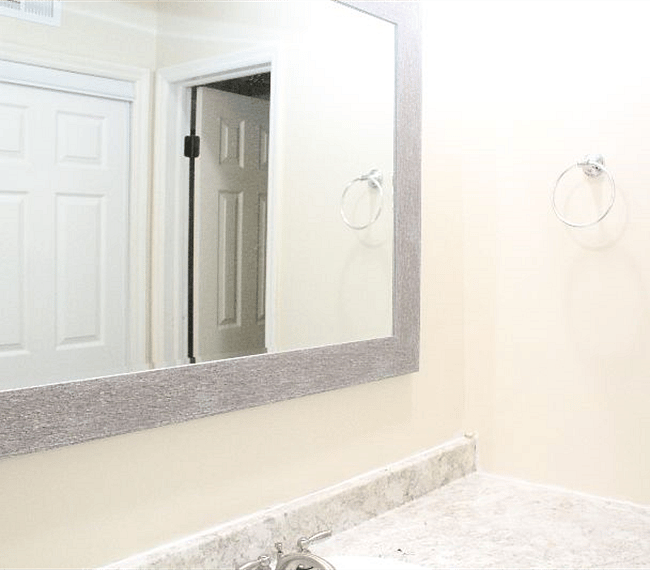 Queens Bathroom w/ Shower