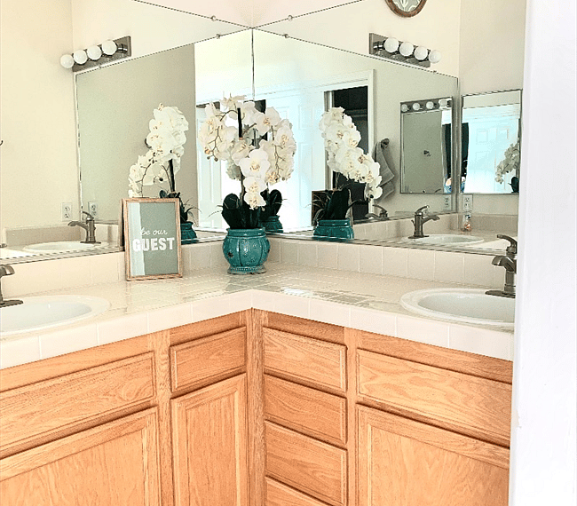 Master Bath his and hers sinks! 