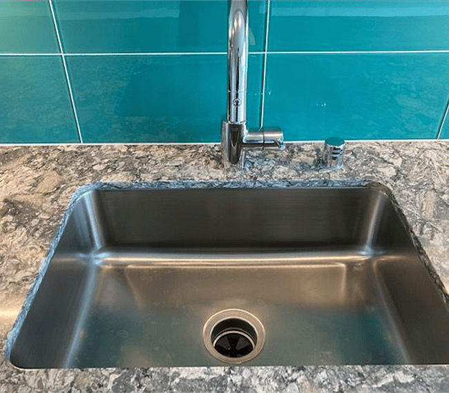 Large sink