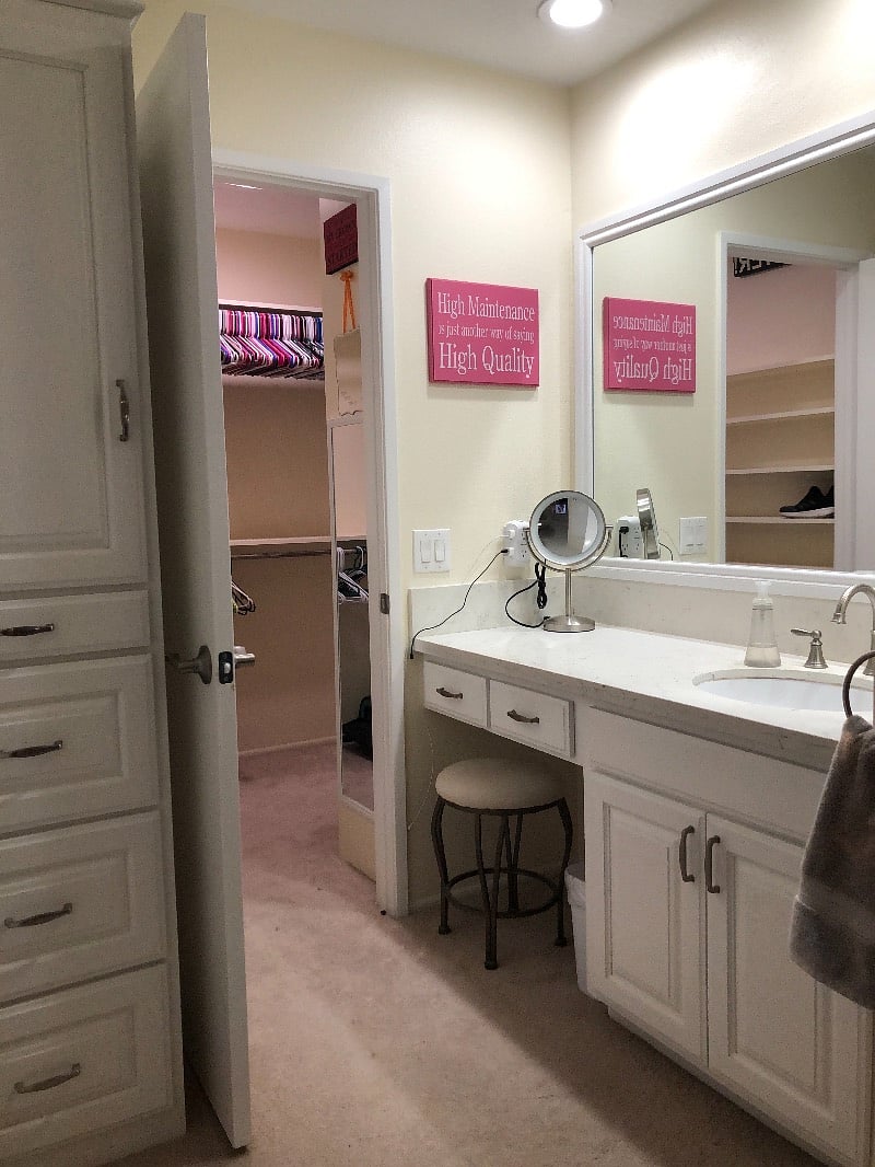 Master bedroom bathroom- looking into closet.
