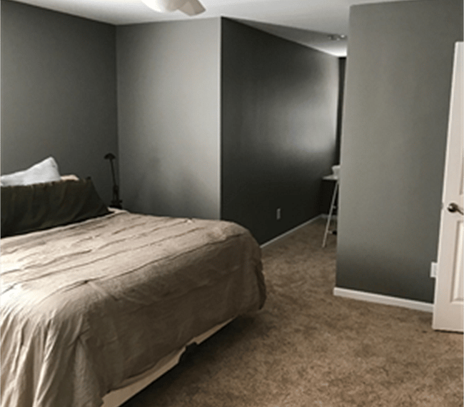 King-size bed
Night tables
Dresser
Shelving units
Walk-in closet (8ft.x6ft.)
Bathroom accessible from bedroom or living room/kitchenette/dining room
Separate dormer (12.5ft.x6ft.) for extra storage 