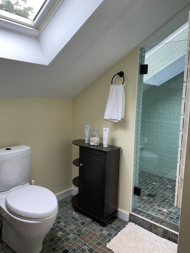 Upstairs bathroom