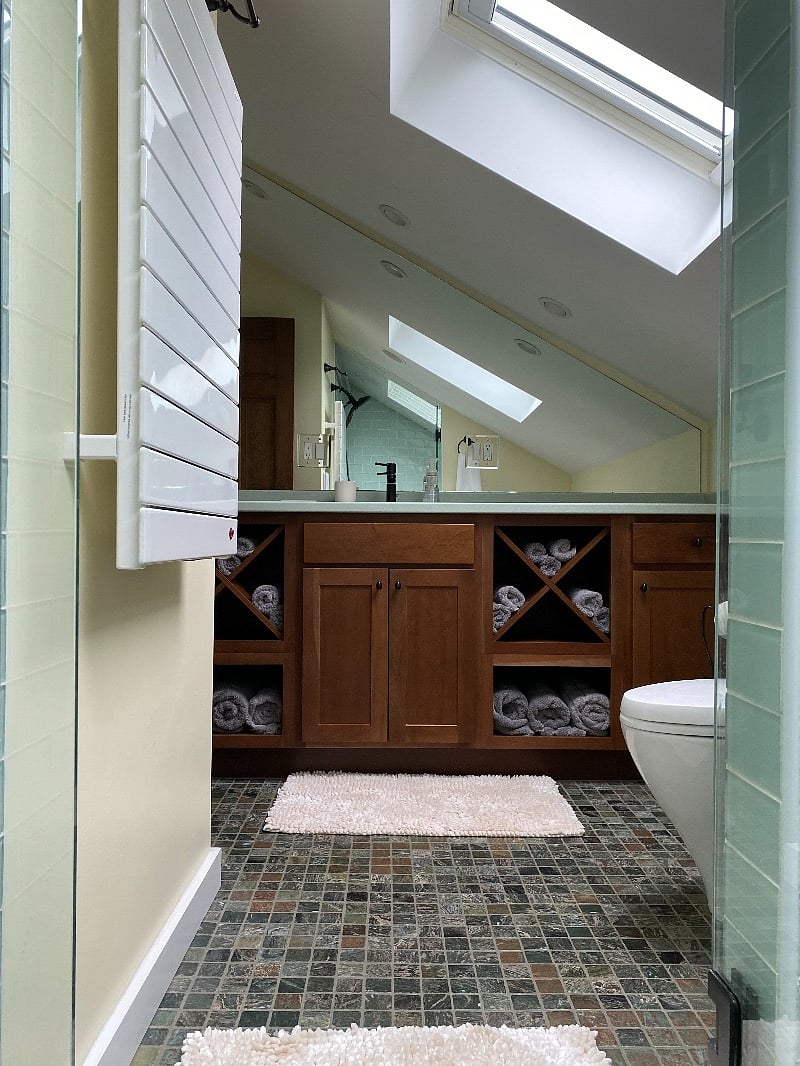 Upstairs bathroom.