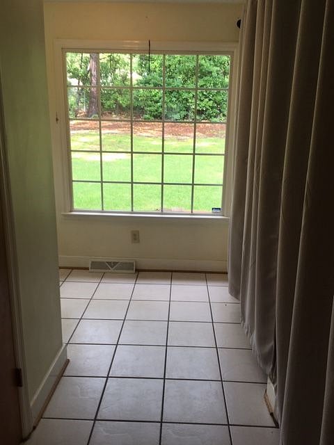 Furnished Finder property 294634_1 photo 17