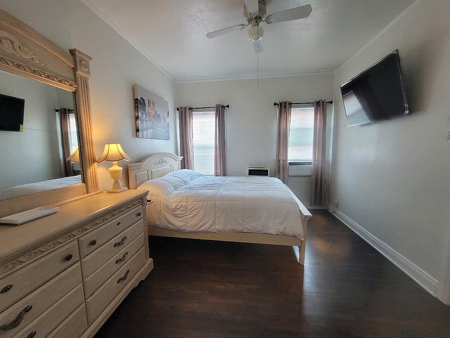Bed Room B