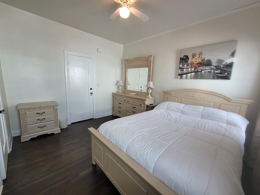 Bed Room B