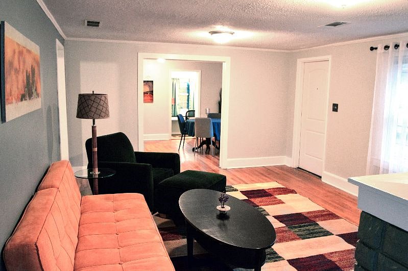 Furnished Finder property 294779_2 photo 1