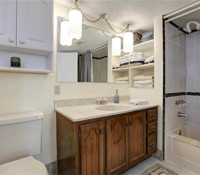 Bathroom off bedroom area