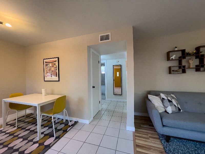 Furnished Finder property 294986_1 photo 8