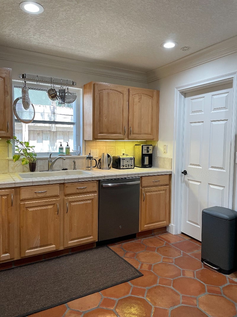 Furnished Finder property 295002_1 photo 9