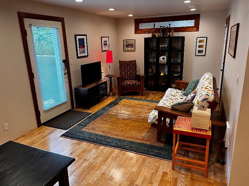 Furnished Finder property 295015_1 photo 3