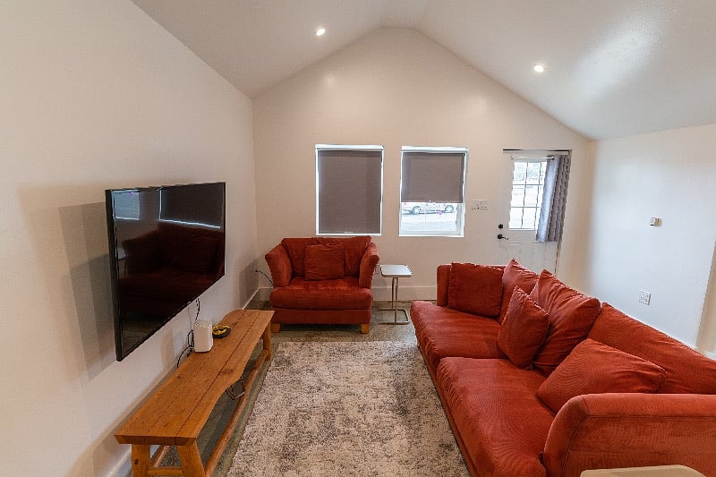 Furnished Finder property 295018_1 photo 18