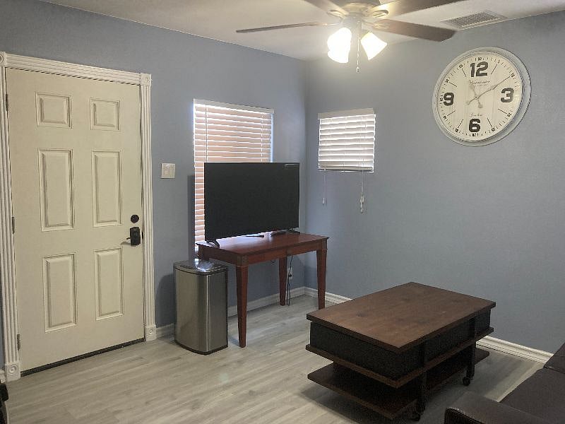 Furnished Finder property 295212_1 photo 11