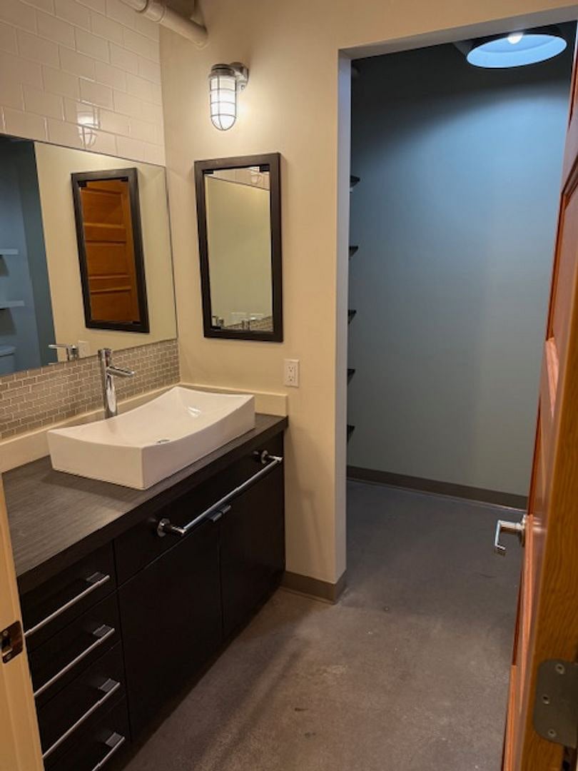 Furnished Finder property 295217_2 photo 17