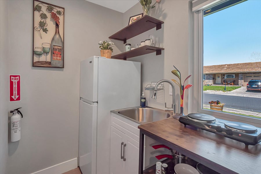 Furnished Finder property 295307_7 photo 8