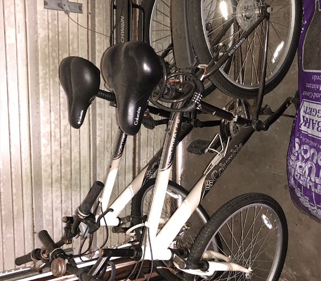 Bicicles that you can ride to the lake