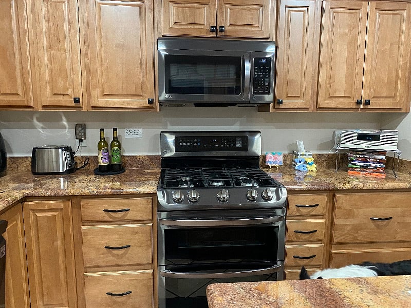 Cook your meals in this remodeled fully loaded kitchen (shared space)