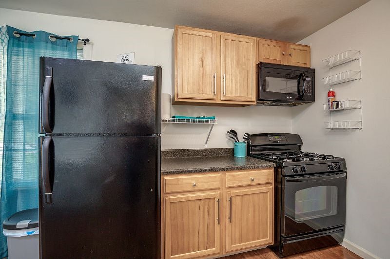 Furnished Finder property 295512_1 photo 4