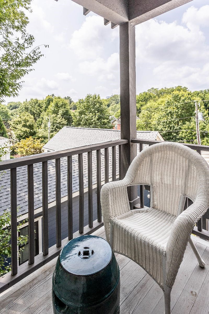 Balcony off living room