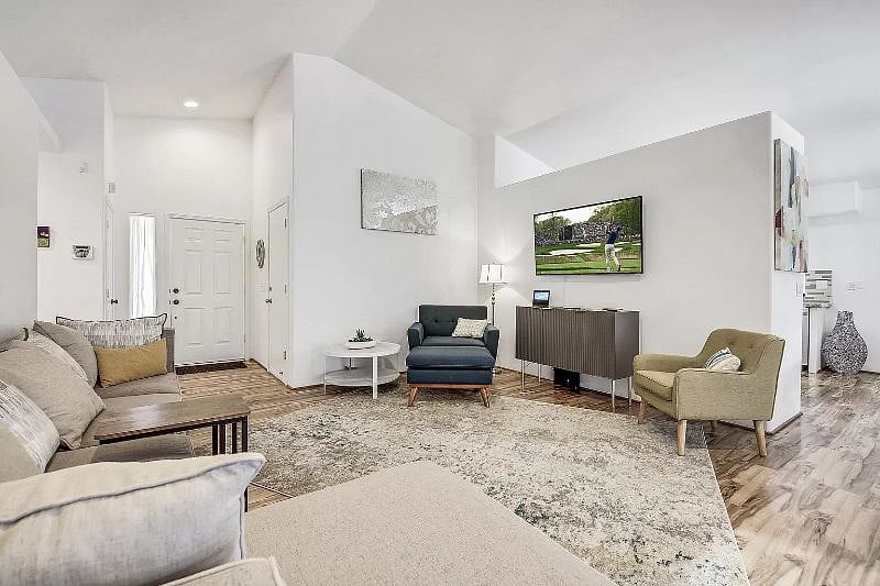 Furnished Finder property 295651_1 photo 4