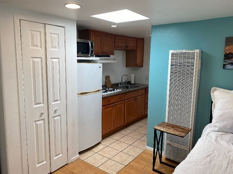 Furnished Finder property 295658_1 photo 3