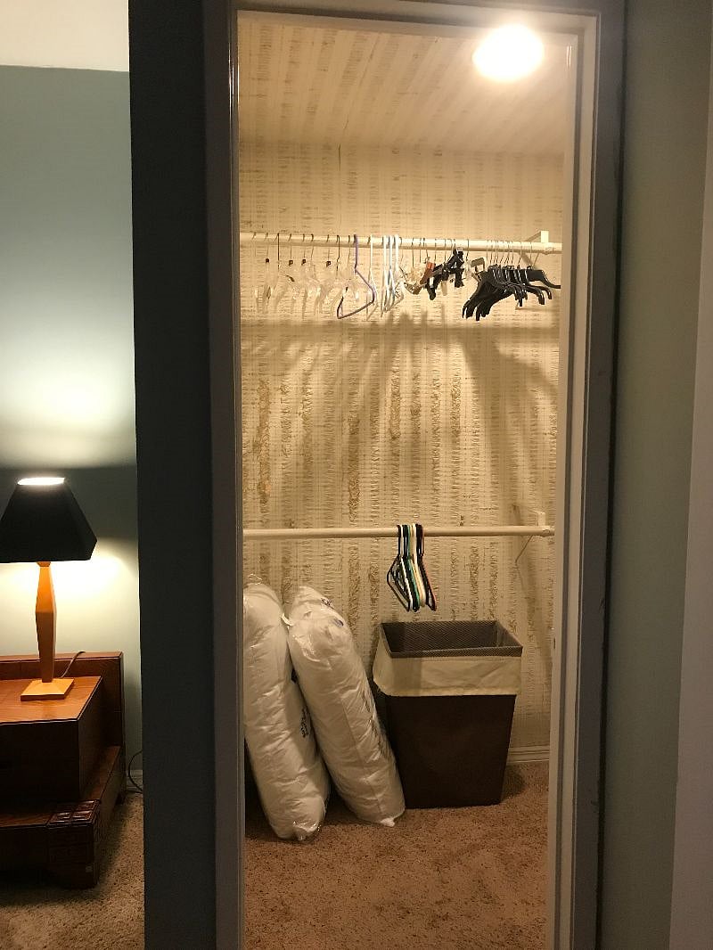 walk in closet