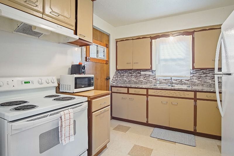 Furnished Finder property 295754_1 photo 6