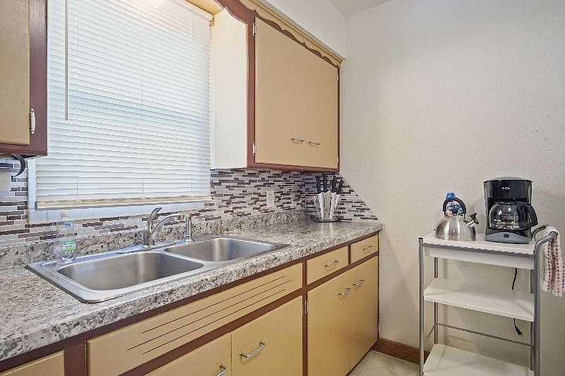 Furnished Finder property 295754_1 photo 8