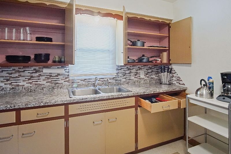 Furnished Finder property 295754_1 photo 9