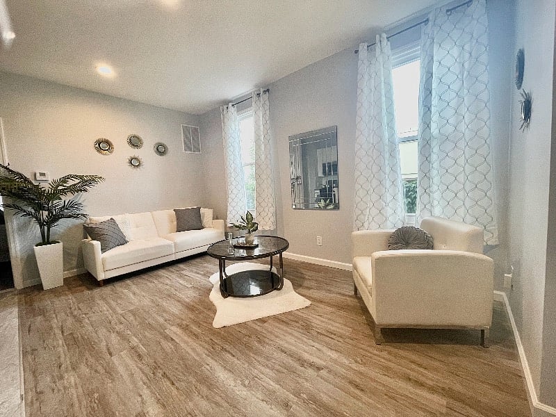 Furnished Finder property 295933_1 photo 4