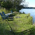 Relaxing atmosphere down by the river