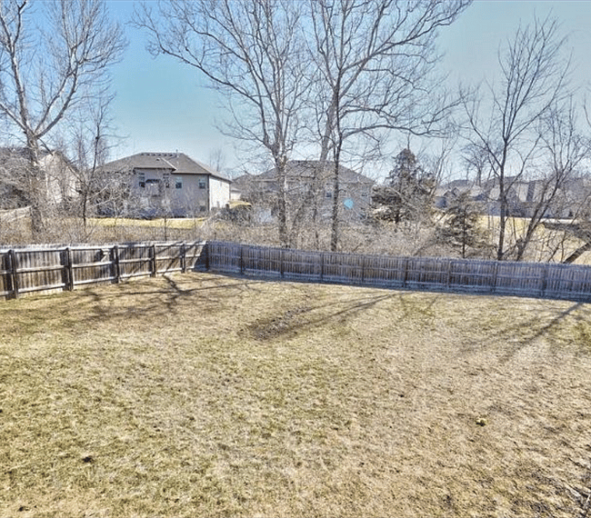 Furnished Finder property 296036_1 photo 10
