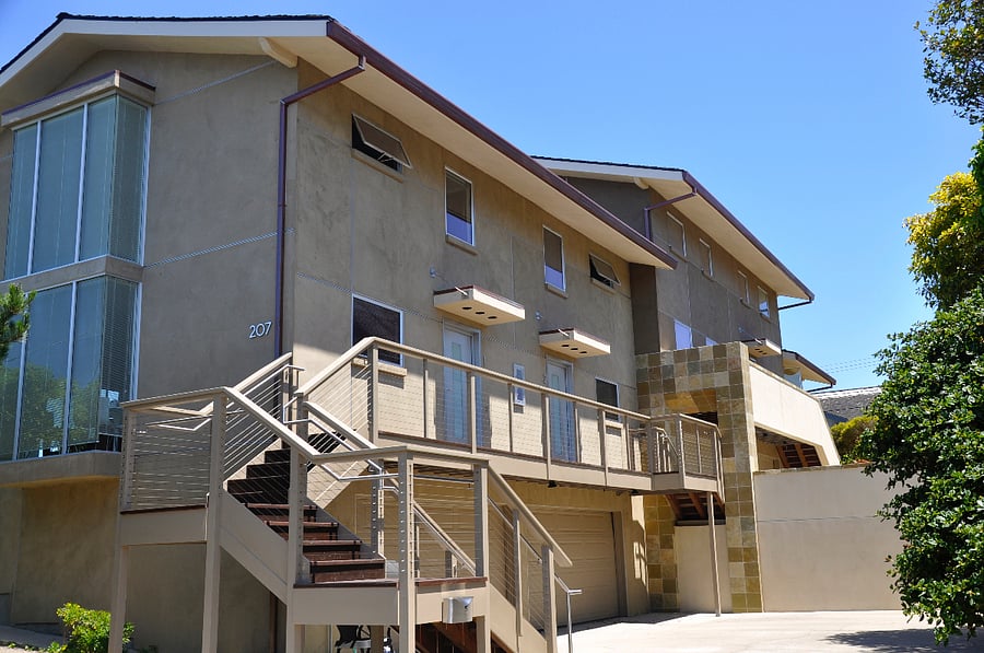 End unit with private garage underneath