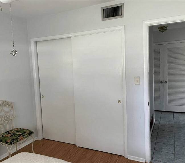 Big closet in the bedroom