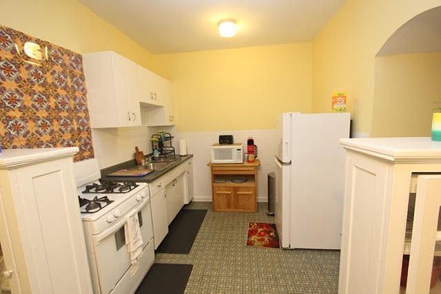 Furnished Finder property 296109_2 photo 4