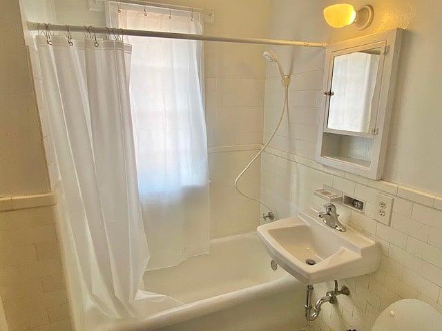 Furnished Finder property 296109_8 photo 4