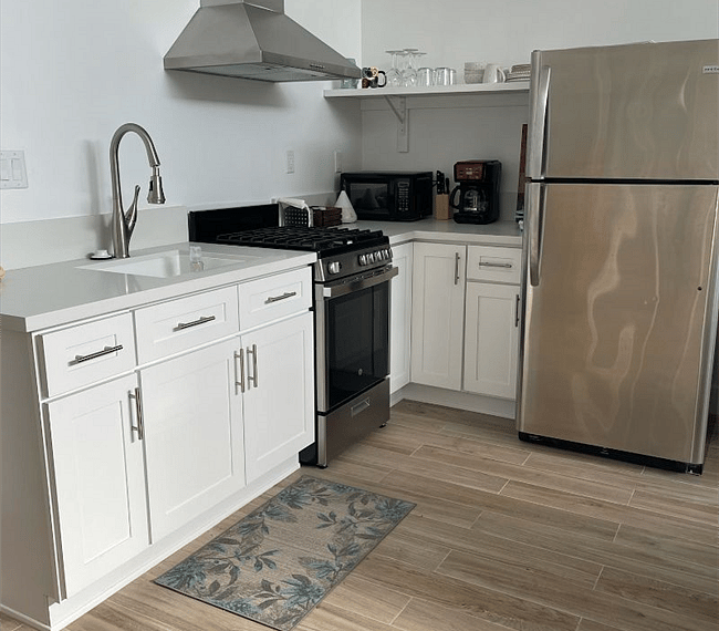 Fully appointed kitchen