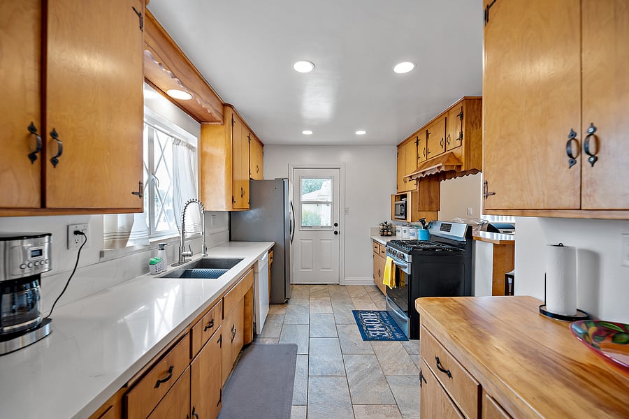 Furnished Finder property 296253_1 photo 16