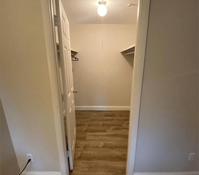 Furnished Finder property 296315_1 photo 8