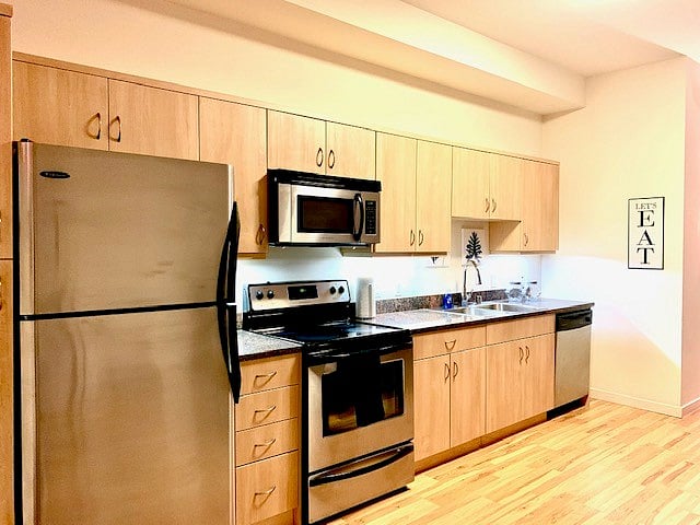 Furnished Finder property 296316_13 photo 10